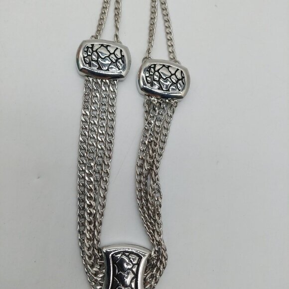 Silvertone Necklace Statement Large Pendant Choker - Picture 3 of 9
